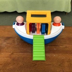 Tupperware Tuppertoys  Noah's Ark Set